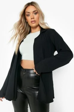 Plus Kimono Aus Crepe-Stoff Mit Wasserfall-Ausschnitt