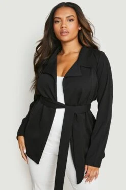 Plus Blazer Mit Gürtel