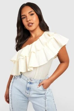 Plus Einrämliges Top Mit Rüschen