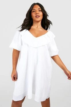 Plus Strukturiertes Rüschen-Hemdkleid