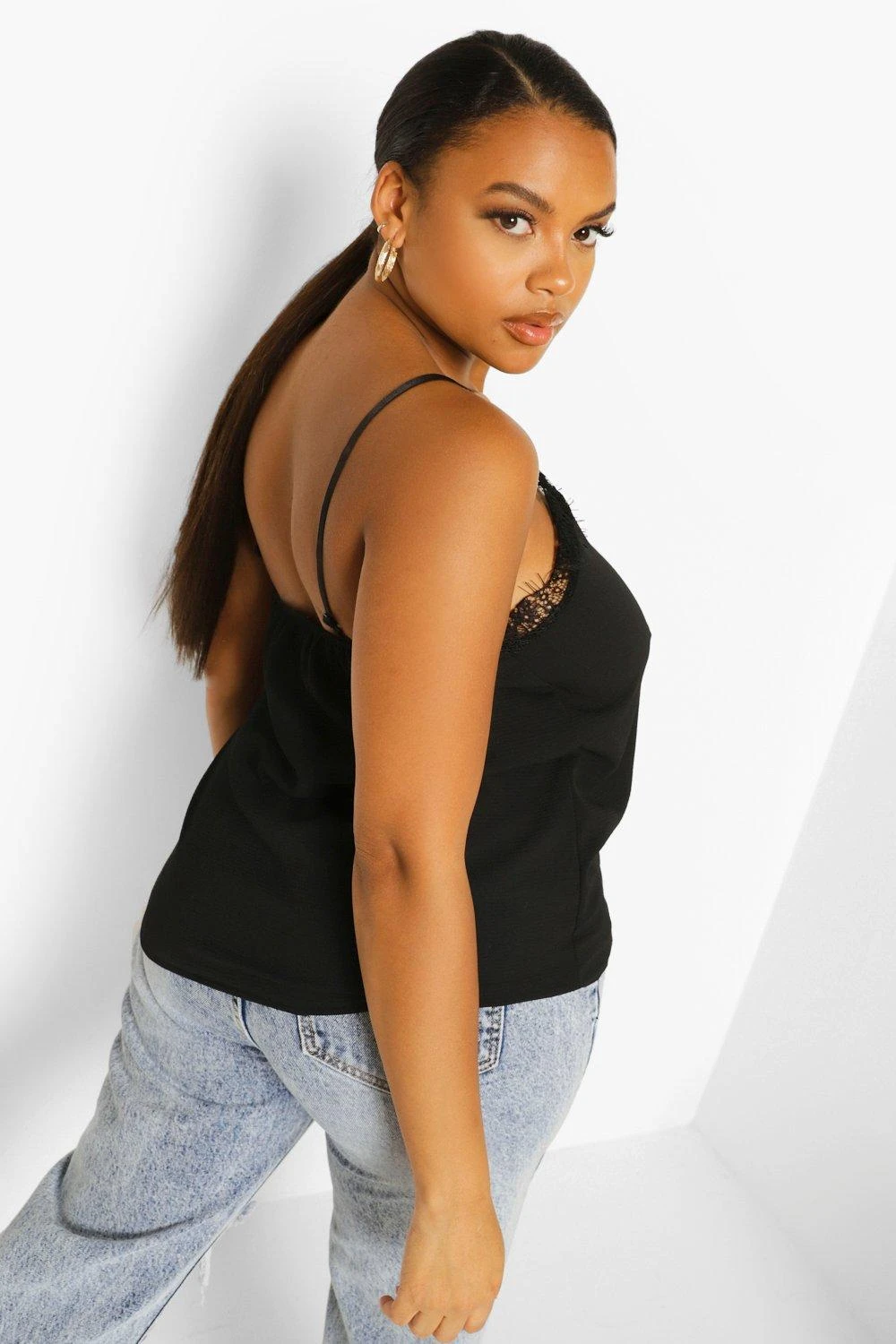 Plus Trägertop Mit Spitzenborte 4 Plus Trägertop Mit Spitzenborte – Bild 2