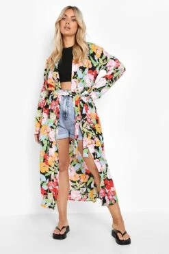 Plus Floraler Kimono Mit Gürtel