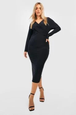 Plus Langärmliges Wickel-Midikleid
