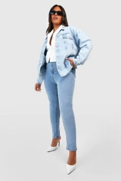 Plus Butt-Shaper Skinny Jeans