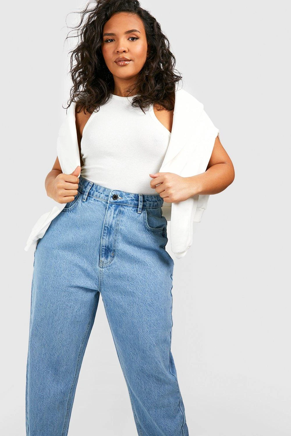 Plus Butt-Shaper Mom-Jeans Mit Hohem Bund 5 Plus Butt-Shaper Mom-Jeans Mit Hohem Bund – Bild 3