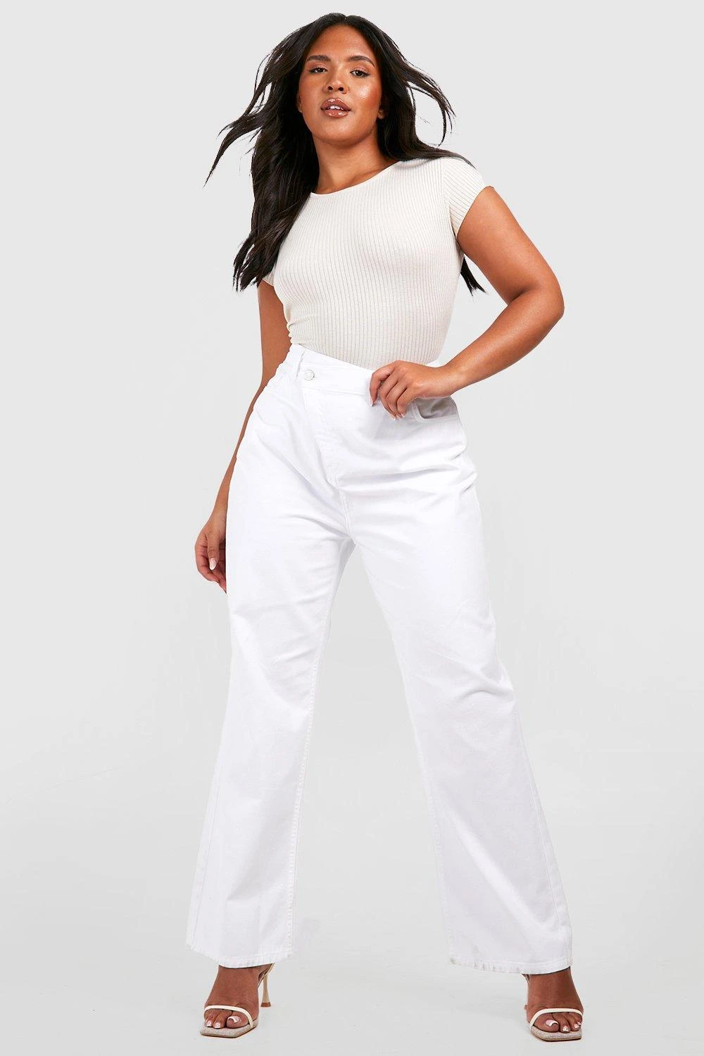 Plus Gerade Jeans Mit überkreuztem Bund 5 Plus Gerade Jeans Mit überkreuztem Bund – Bild 3